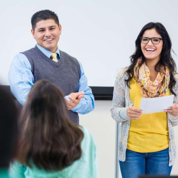 Modeling Academic Writing Through Scholarly Article Presentations