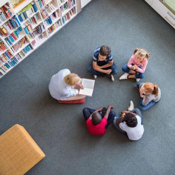 Give Them a Hand: Promoting Positive Interaction in Literature Circles