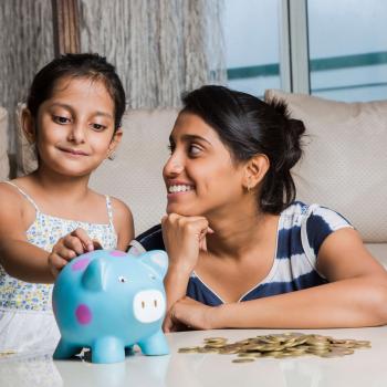 Combining Read-Alouds With Economics in the Primary Grades