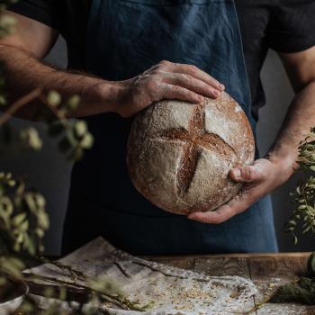 Developing Characterization in Raymond Carver's "A Small, Good Thing"