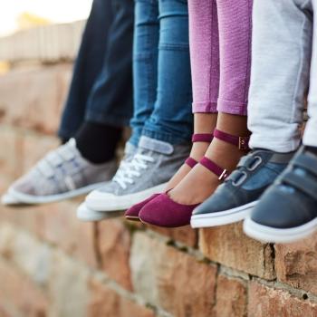 Whose Shoes? Using Artifacts to Teach Reading and Rhyming Patterns