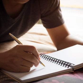 Put That on the List: Collaboratively Writing a Catalog Poem