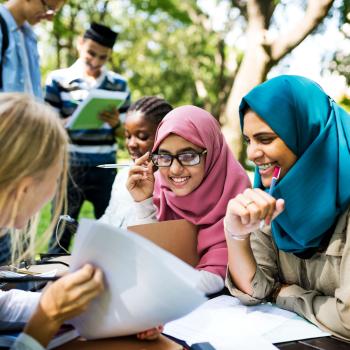A Portrait of Our World: Making Connections and Developing Comprehension