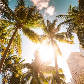 Utilizing Visual Images for Creating and Conveying Setting in Written Text