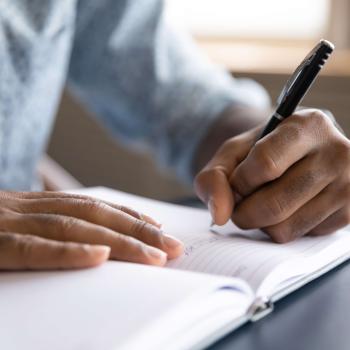 Using Generative Sentences to Apply Academic Vocabulary