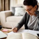 Teaching Student Annotation: Constructing Meaning Through Connections